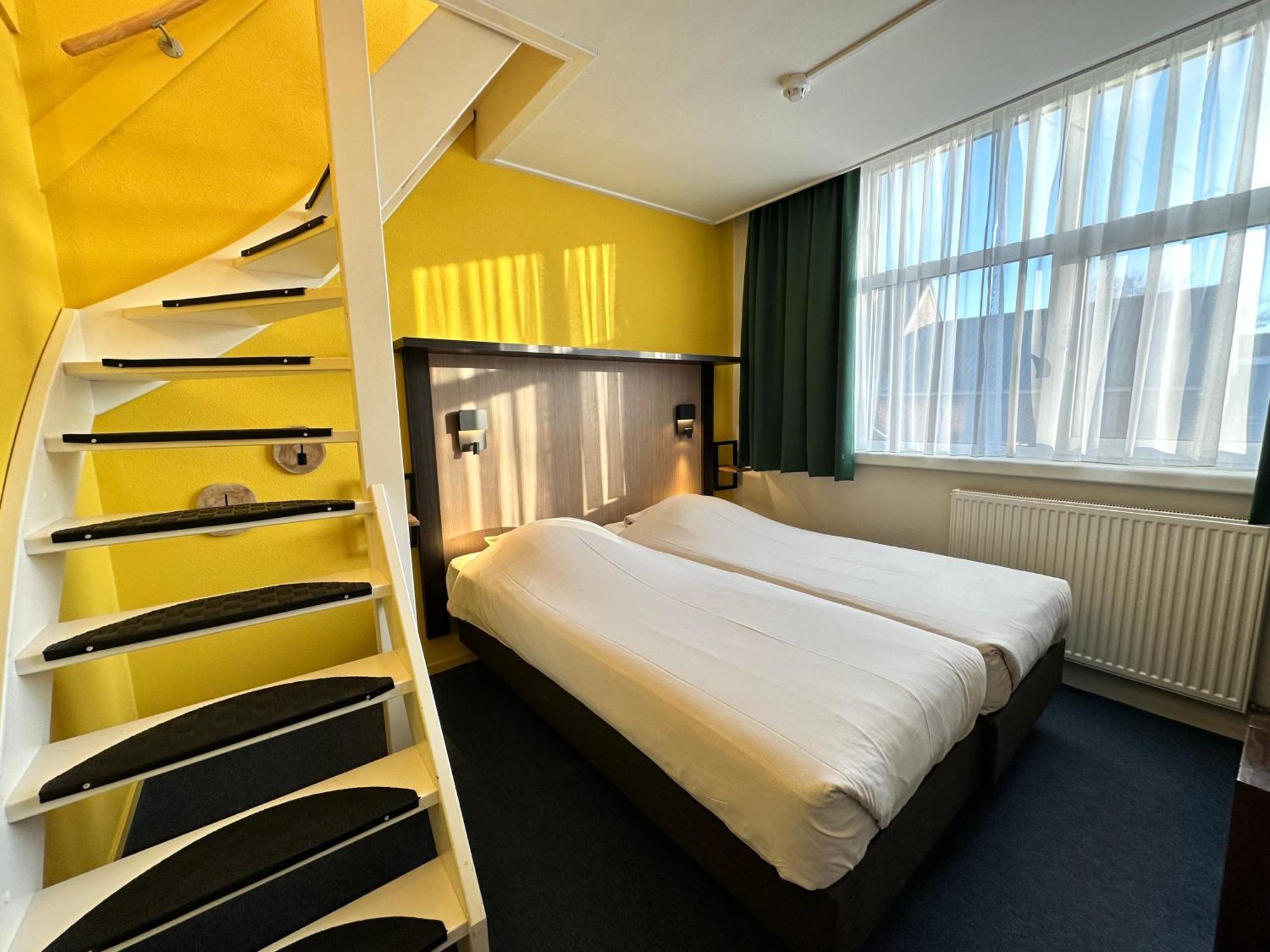 Hotel Nap West-Terschelling Ngoại thất bức ảnh